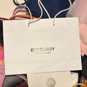 Burberry White Shopping Bag